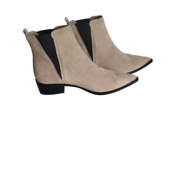 New Kensie Women's Tan Slip On Pointed Toe Ankle Booties, sz. 8.5 - Picture 4 of 6
